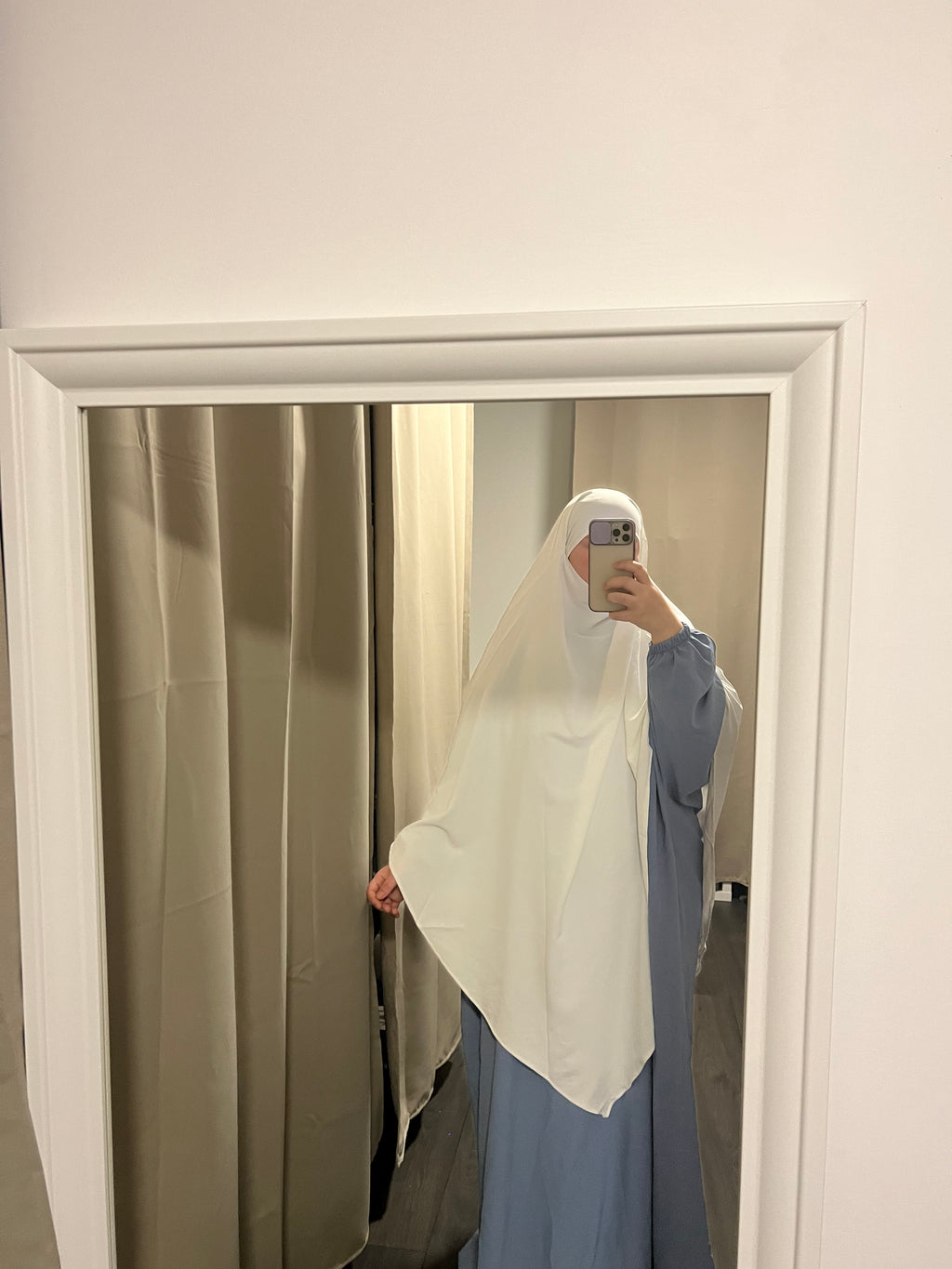 Khimar long en soie de Médine